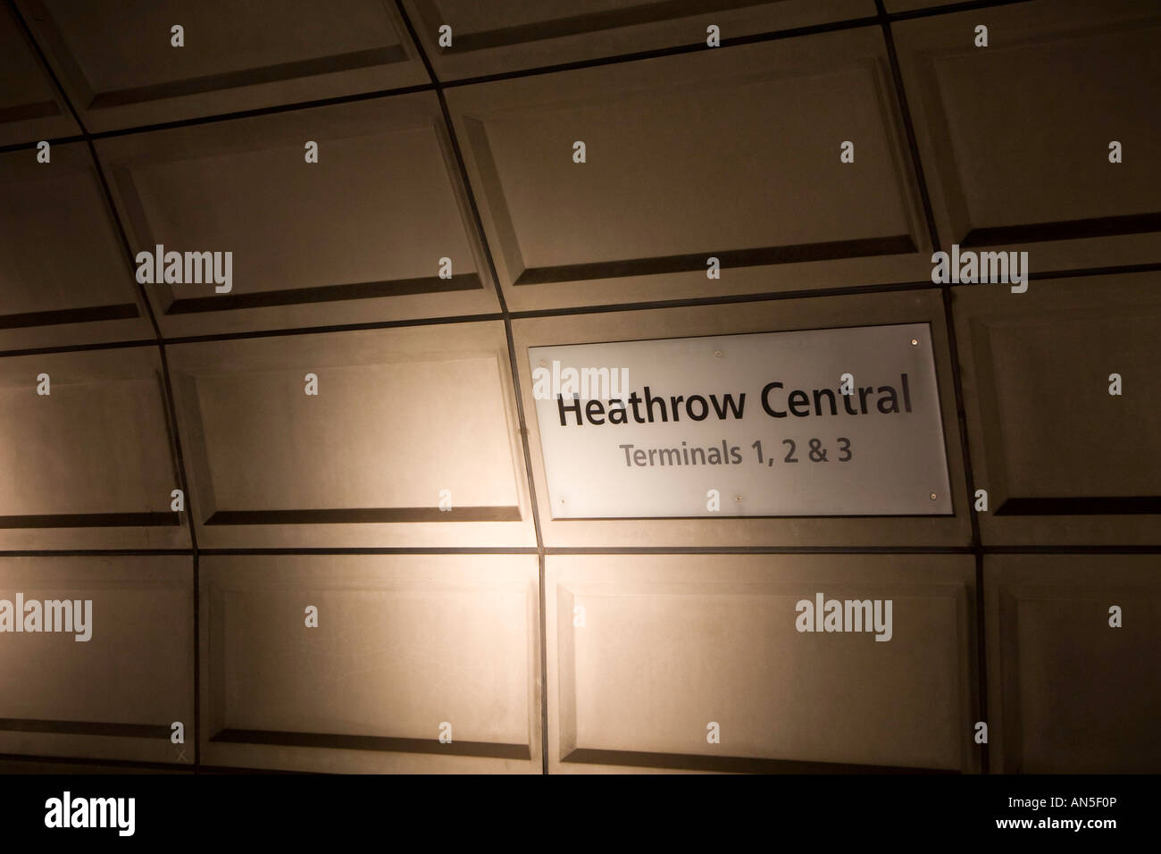 Heathrow Central Underground Stock Photo - Alamy
