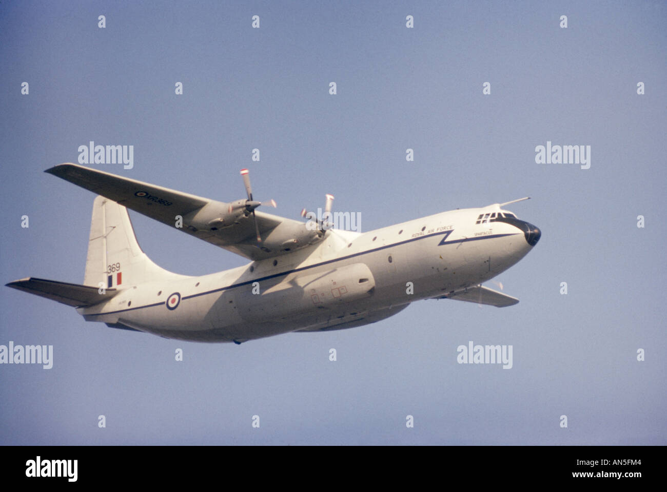 Short Belfast transport aircraft Royal Air Force Stock Photo - Alamy