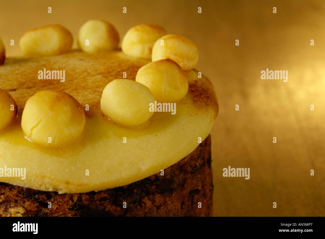 Traditional Easter simnel cake Stock Photo Alamy