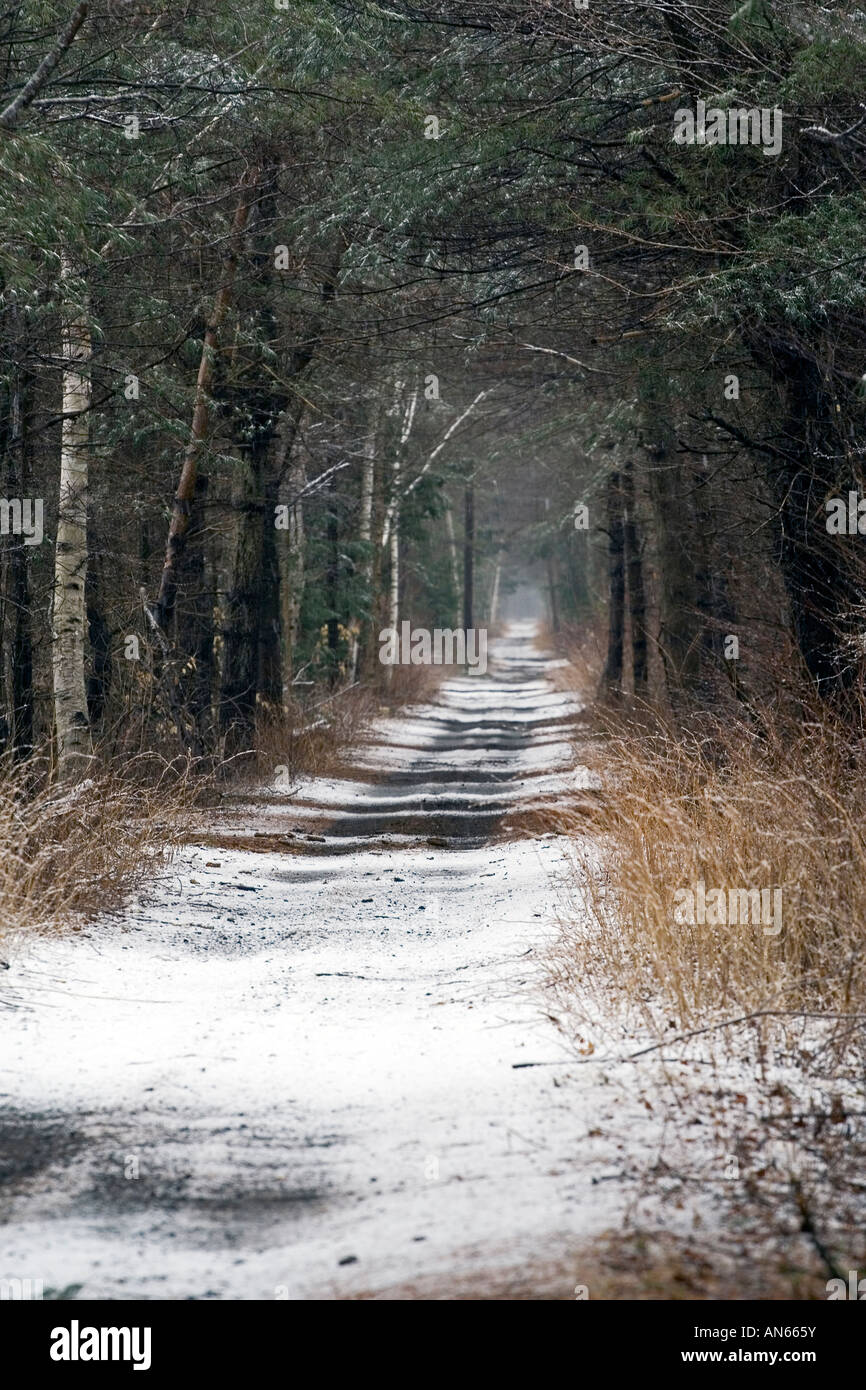 Lanes and paths hi-res stock photography and images - Alamy