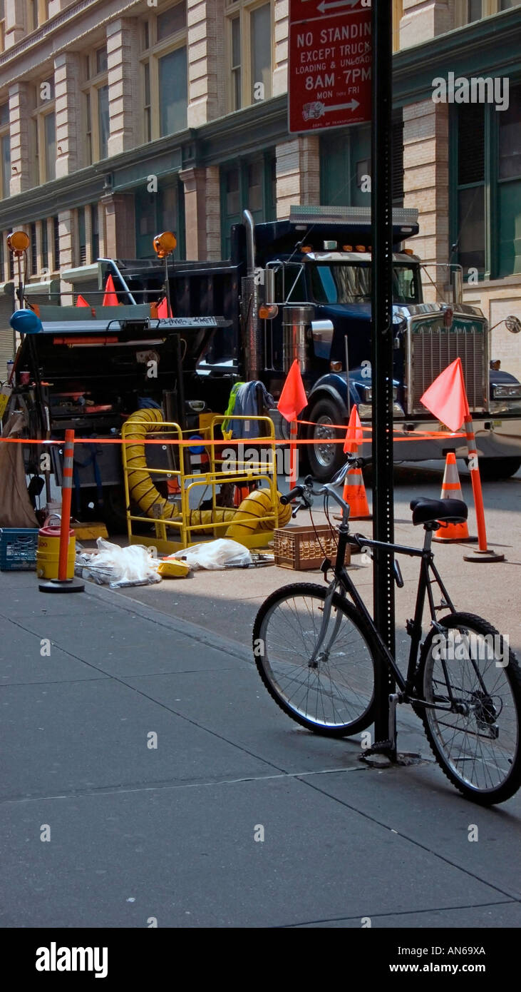 Manhole work on underground utilities Manhattan, New York City Stock