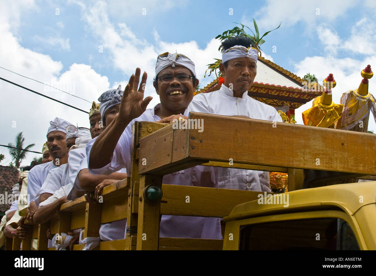 Traditional bali ceremony hi-res stock photography and images - Alamy
