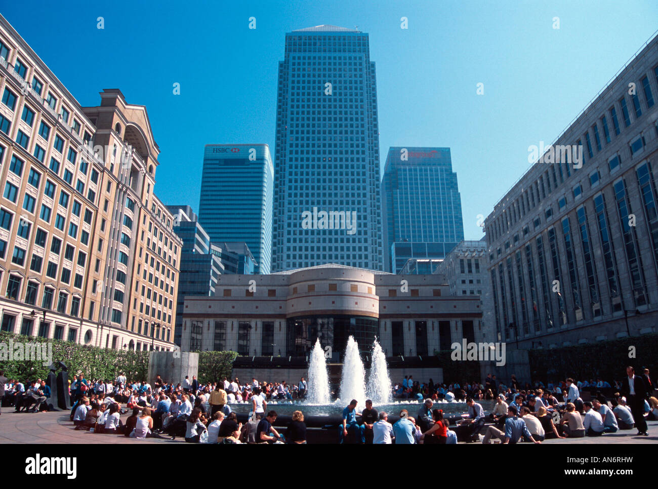 1 canada square, cabot, square, water, fountain, london docklands canary wharf england, uk, gb