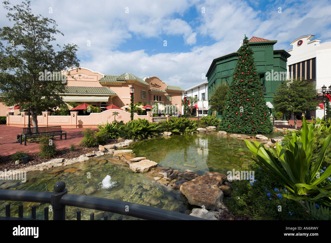 Restaurants and Shops in Redeveloped Pointe Orlando, International