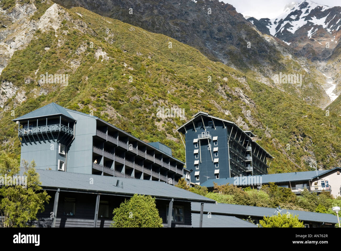 The Hermitage Hotel in Mount Cook Village Stock Photo Alamy The Hermitage Hotel in Mount Cook Village Stock Photo Alamy
