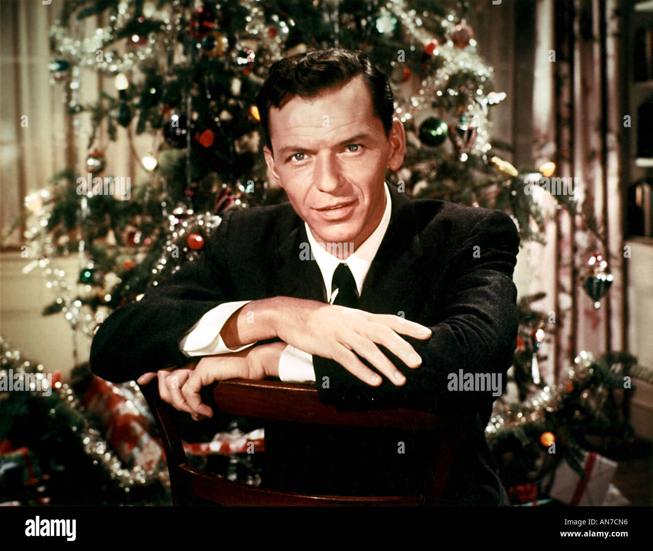 Jingle bells - original фрэнк синатра. Jingle bells синатра. Sinatra jingle. Sinatra jingle. Фрэнк синатра альбомы.