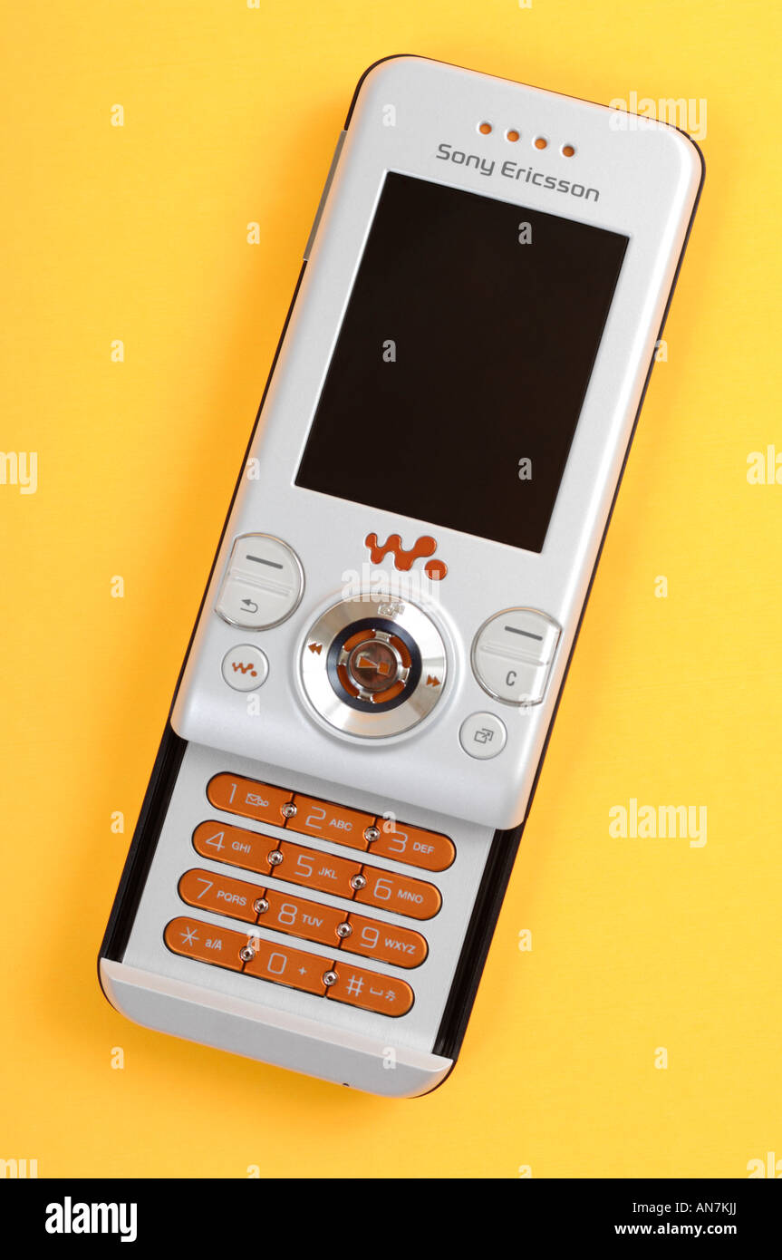 Sony Ericsson W580i slider phone walkman cell phone close up Stock Photo -  Alamy
