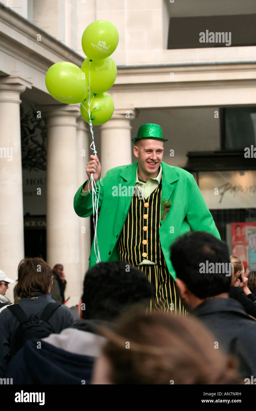 Clown stilts walker hi-res stock photography and images - Alamy