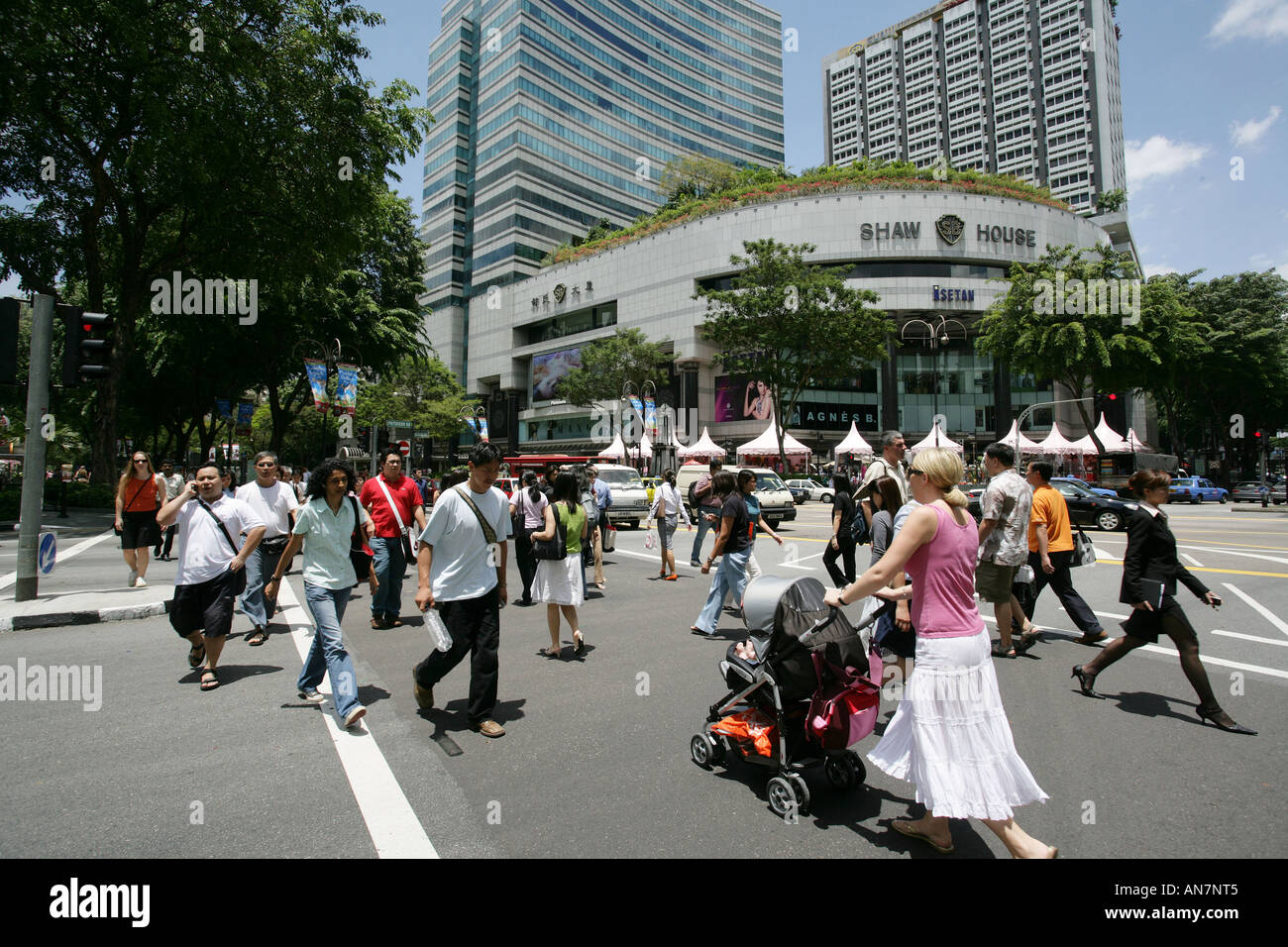 SGP, Singapore Orchard Road, main shopping area Stock Photo Alamy