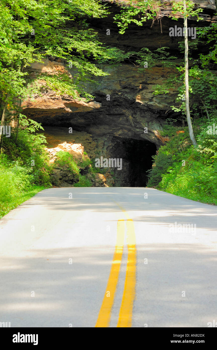 Nada Tunnel in Kentucky Stock Photo Alamy