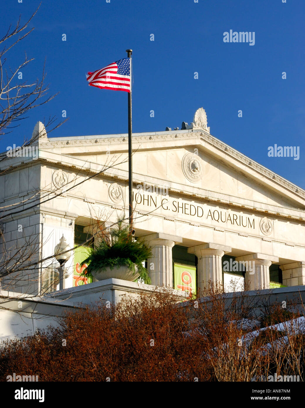 The world famous John G. Shedd Aquarium located at Lake Michigan on the south side of downtown