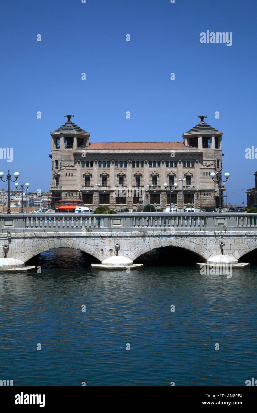 Post Office Building Ponte Nuovo Ortygia Siracusa Sicily Italy Stock