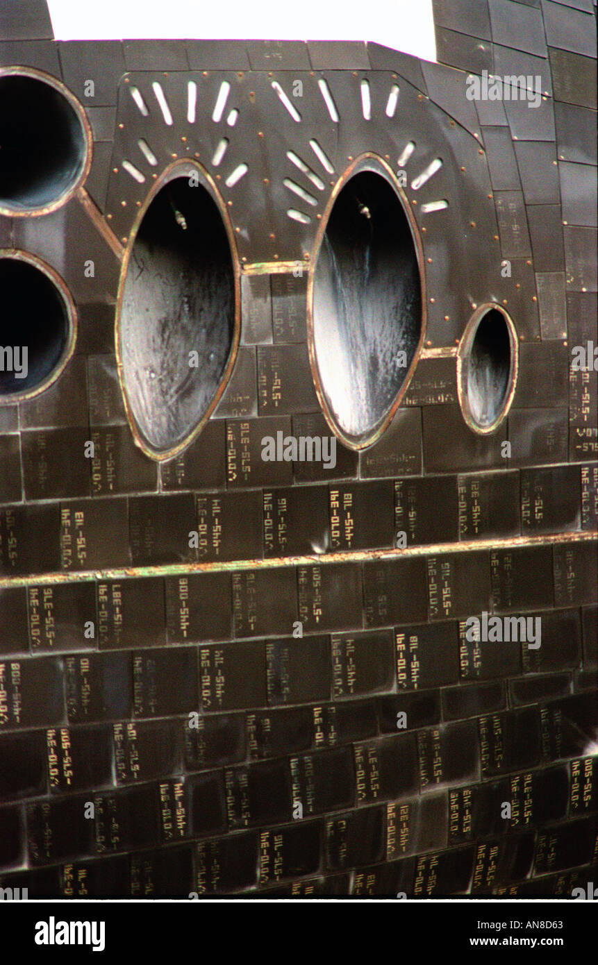 Space shuttle tiles hi-res stock photography and images - Alamy