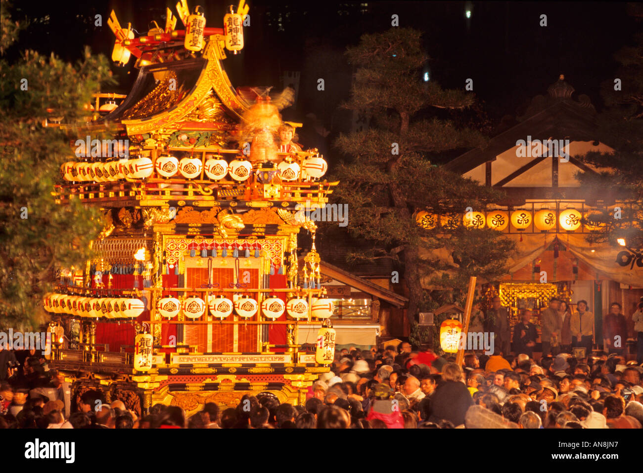 The decorated yatai festival floats in the evening at Takayama Maturi