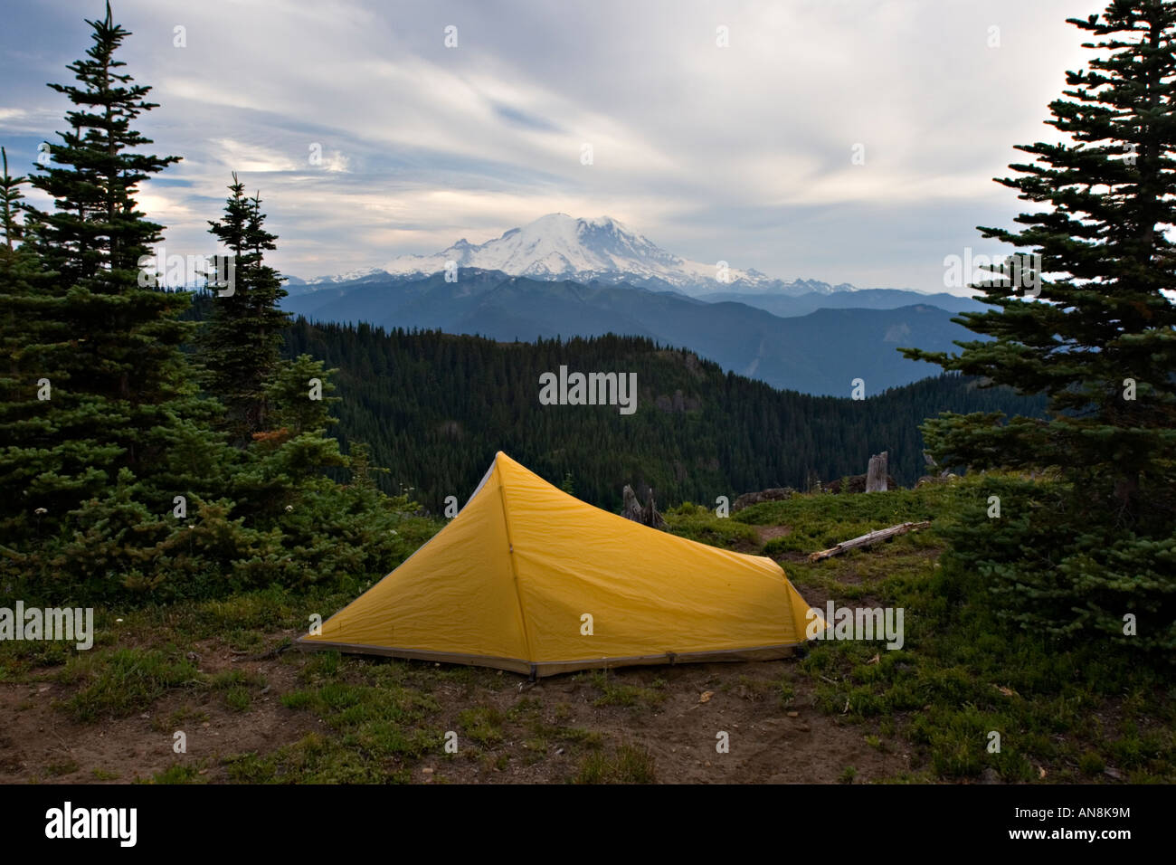 Backcountry campground in North Cascades Stock Photo Alamy