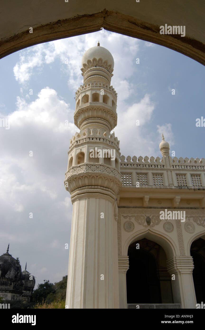 Ancient tombs of hyderabad hi-res stock photography and images - Alamy