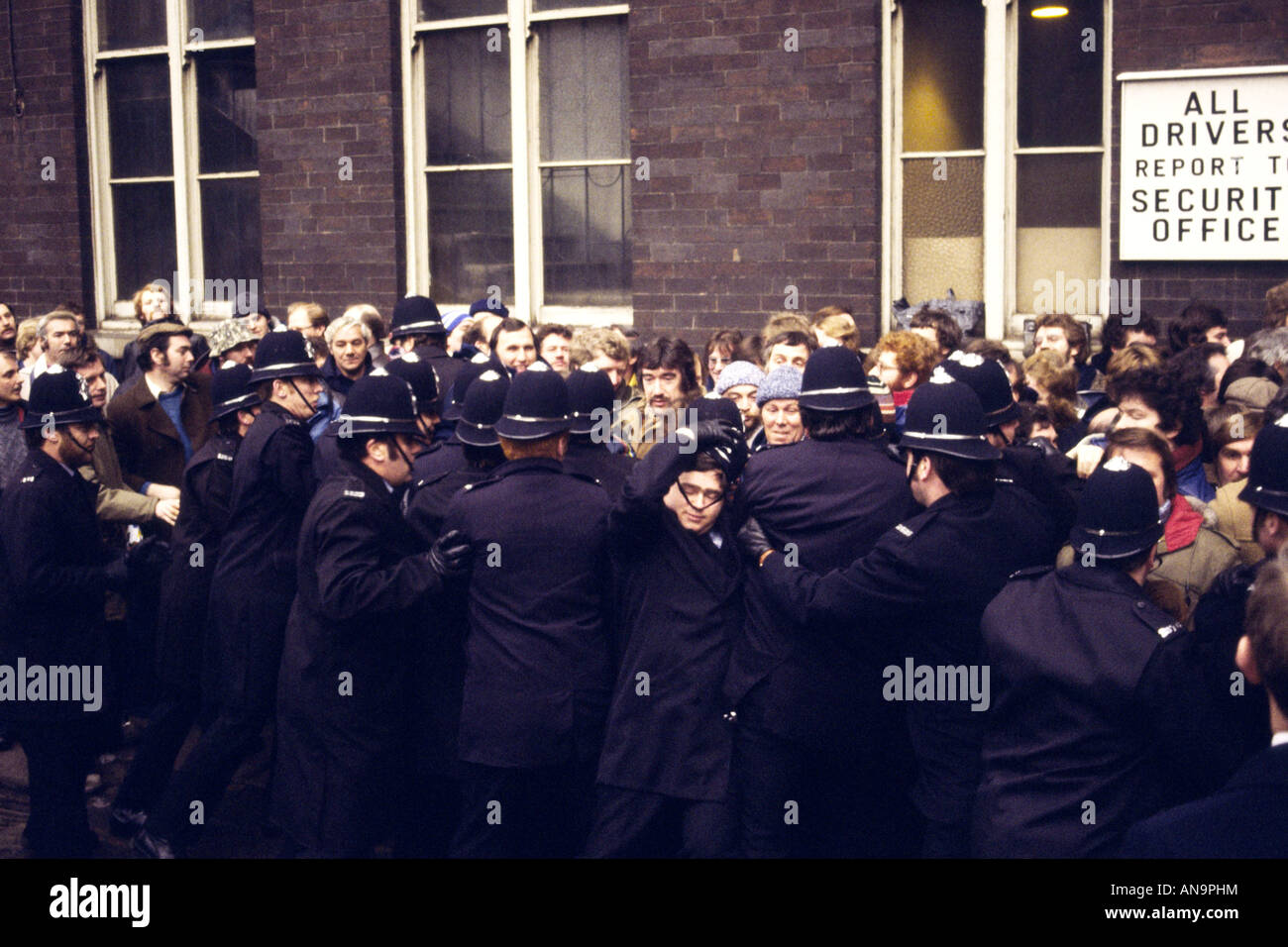 Flying pickets hires stock photography and images Alamy