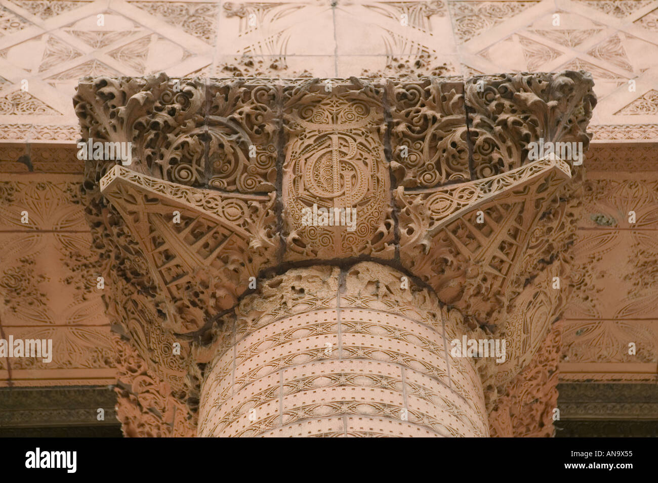 Prudential Guaranty Building 1895 by Louis Sullivan detail foliated column Buffalo New York Stock Photo