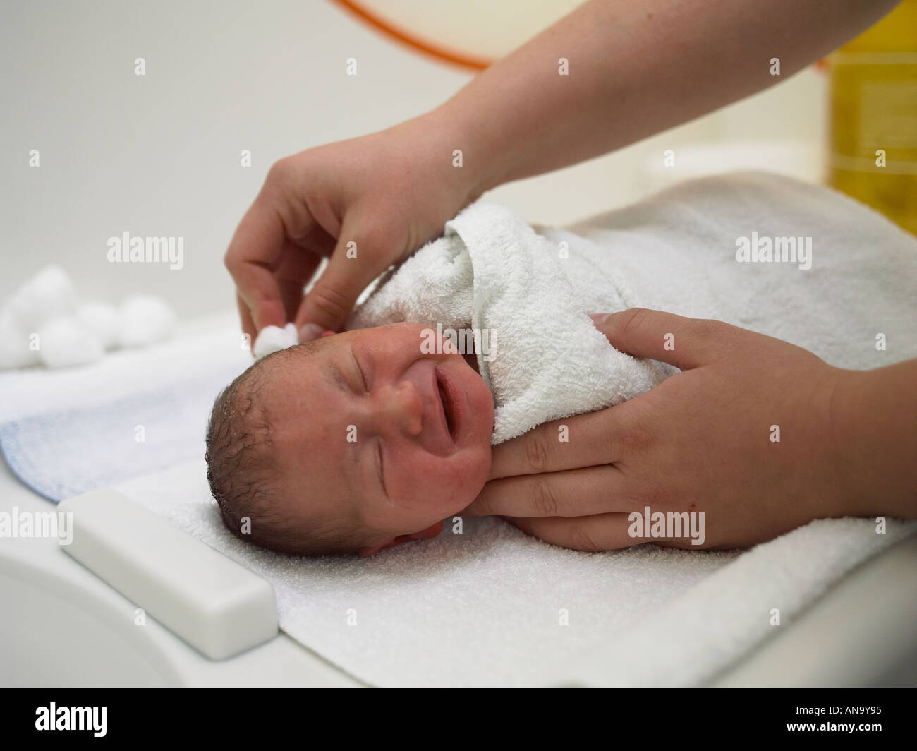 what to wash newborn baby with