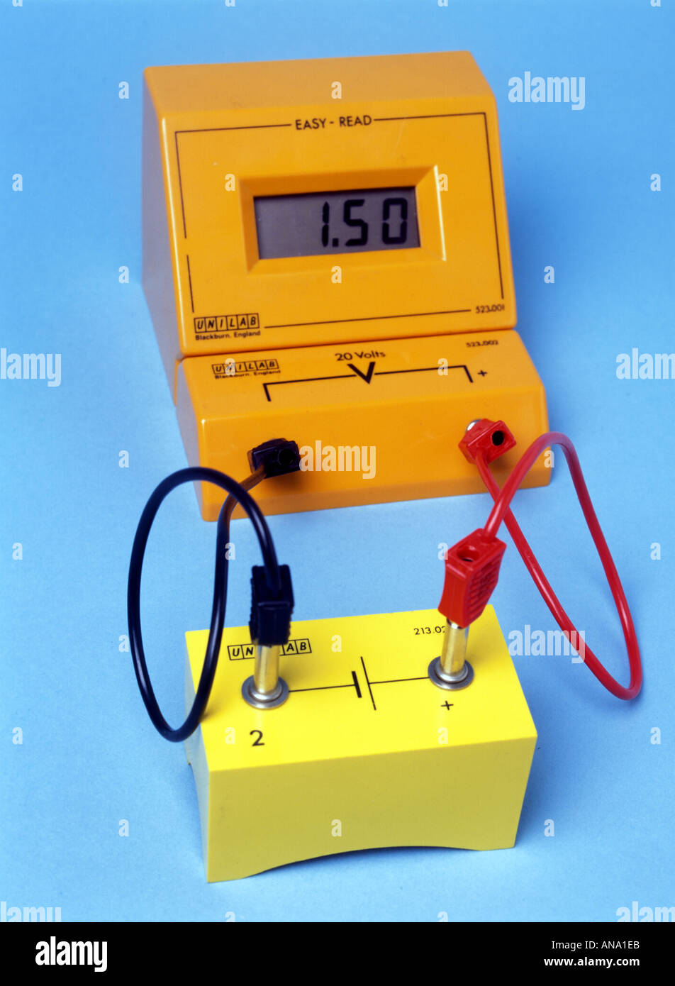 Analogue voltmeter - Stock Image - T540/0166 - Science Photo Library