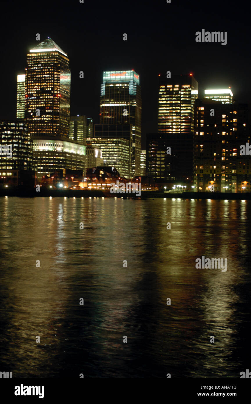 Canary Wharf financial district London England Stock Photo - Alamy