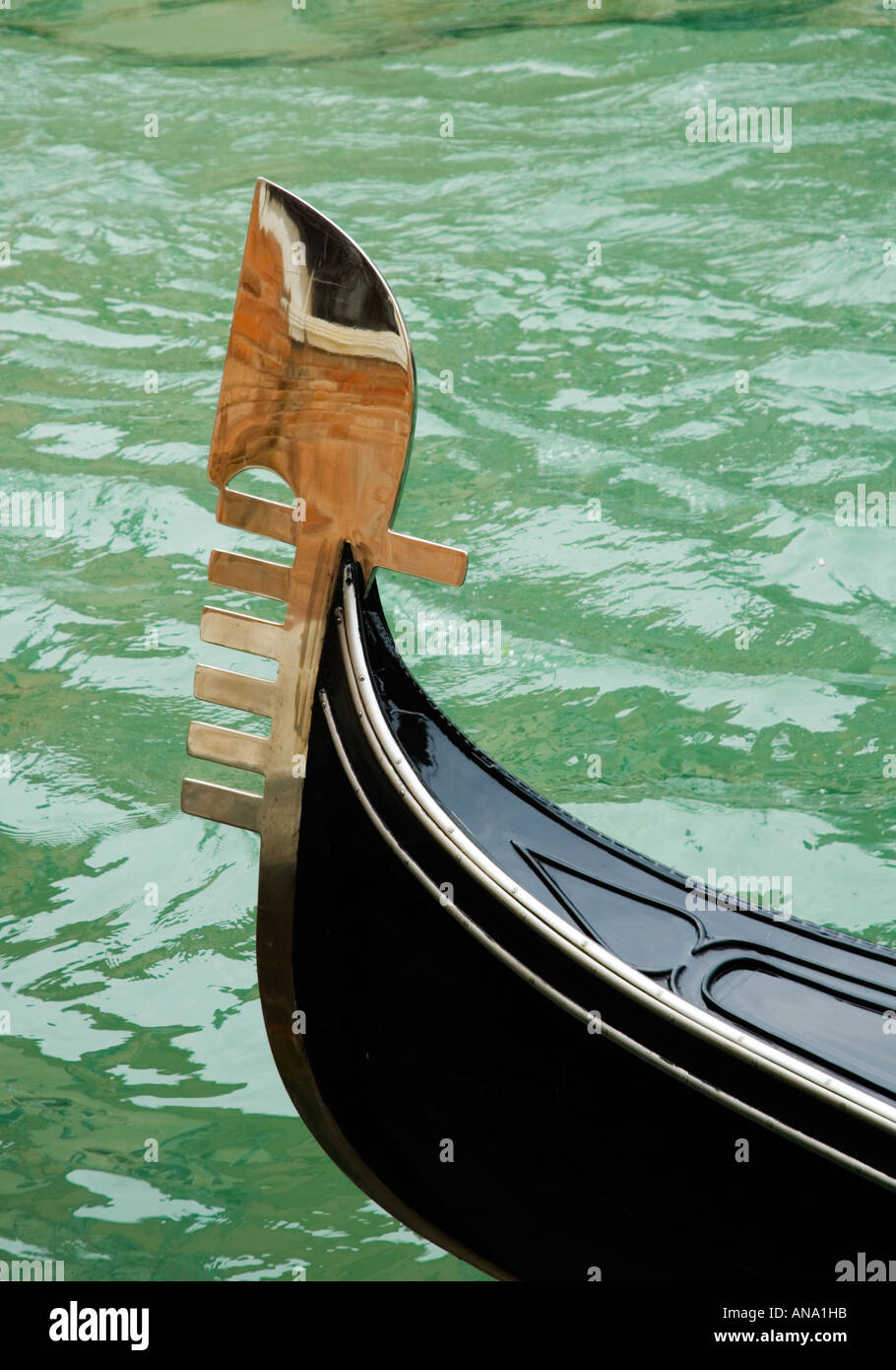 Gondola blade hi-res stock photography and images - Alamy
