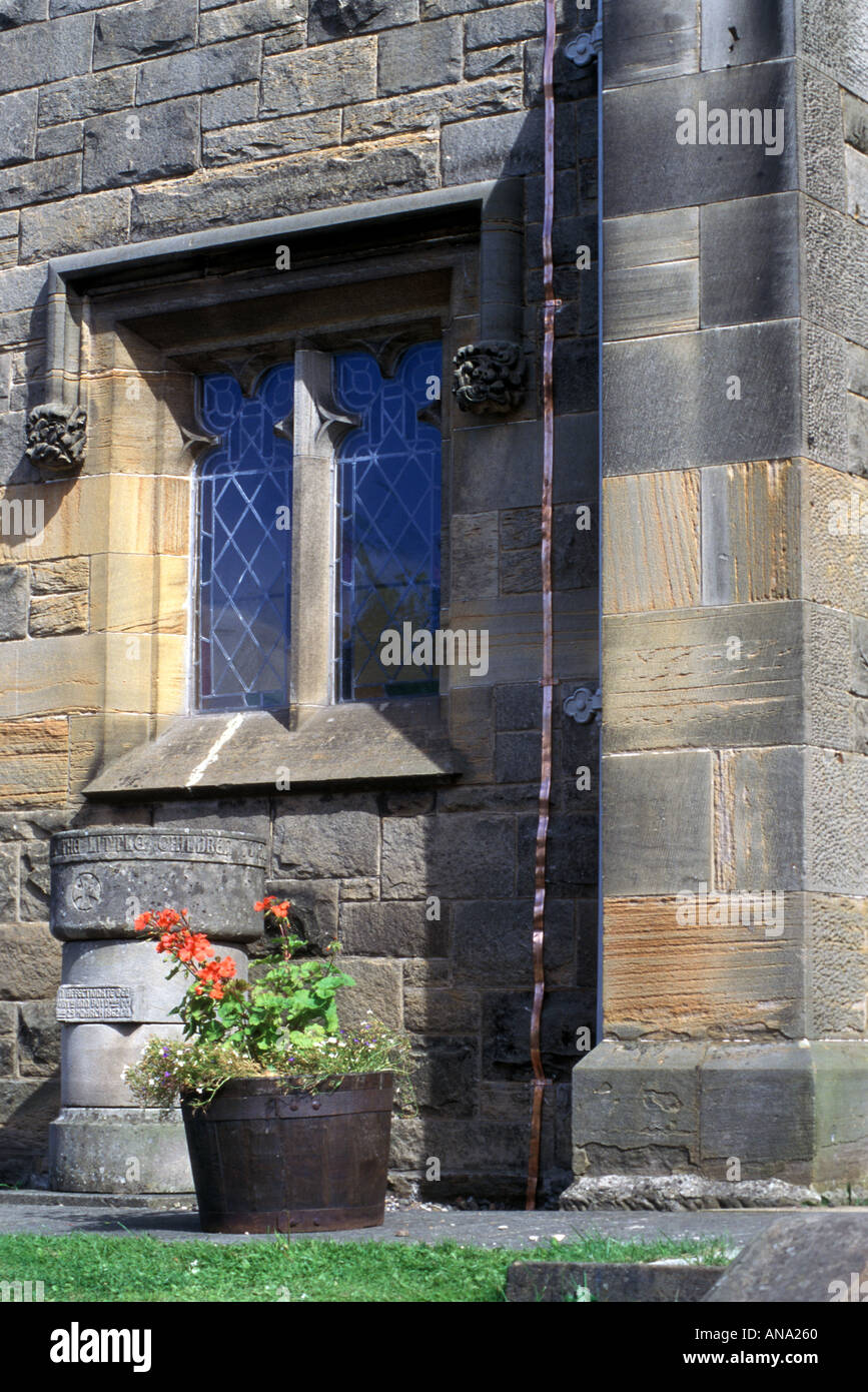 a shiny new copper lightning conductor on a church Stock Photo Alamy