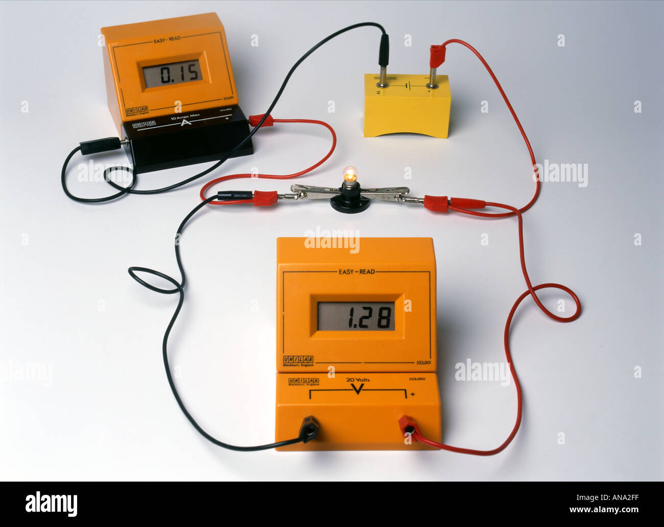 measuring current through and voltage across a lamp using digital