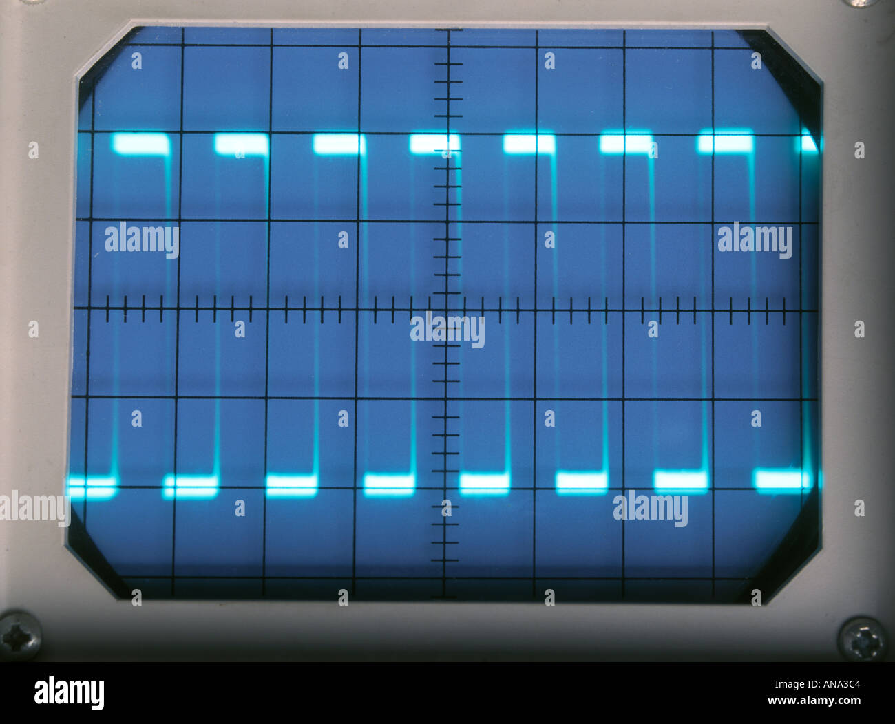 Oscilloscope frequency hi-res stock photography and images - Alamy