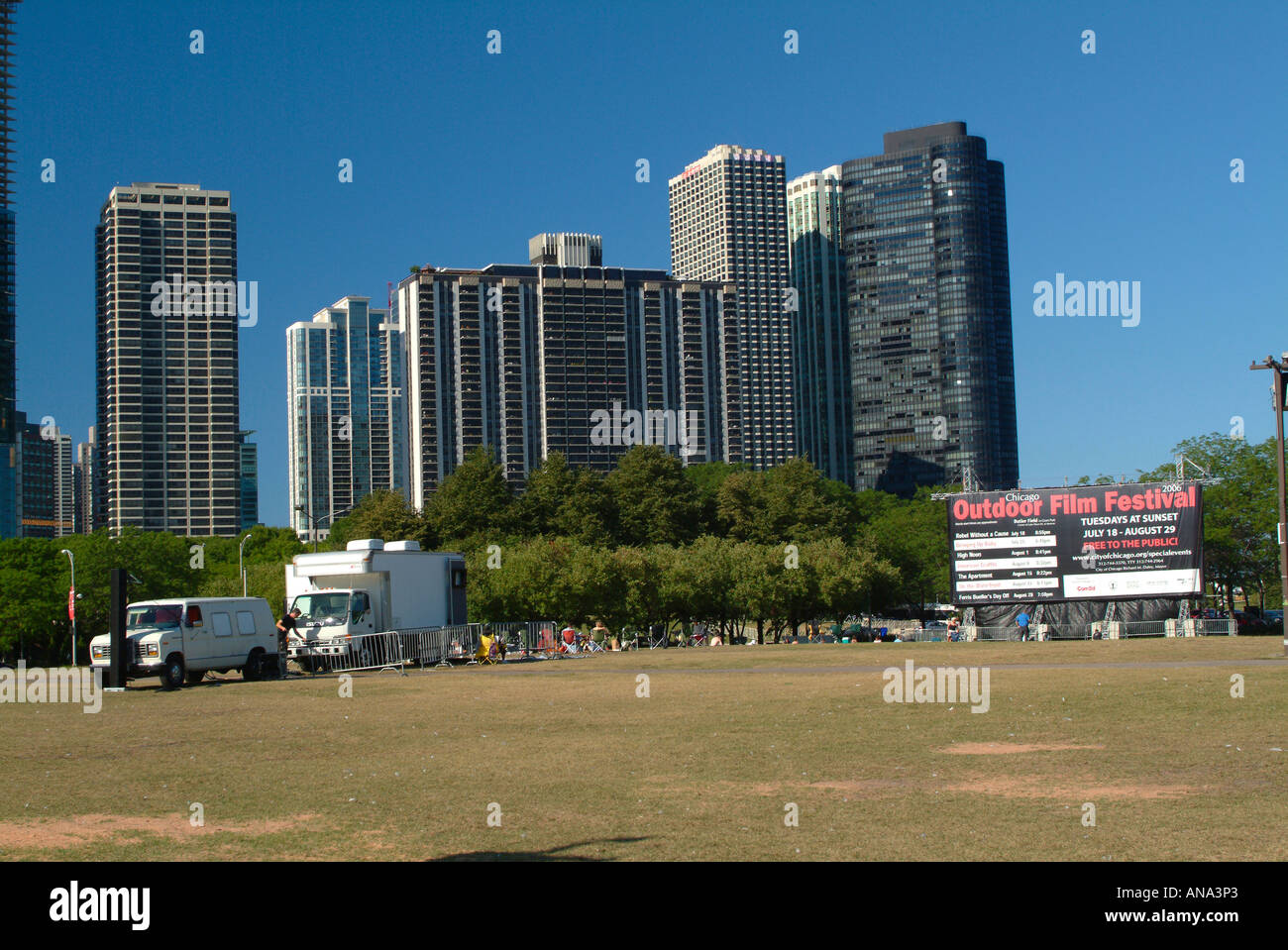 Grant park festival chicago hi-res stock photography and images - Alamy