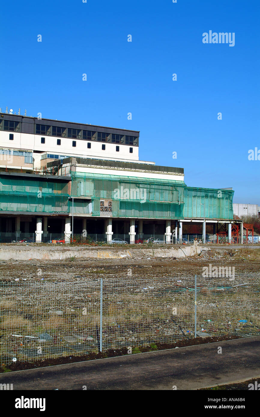 Cumbernauld town centre hires stock photography and images Alamy