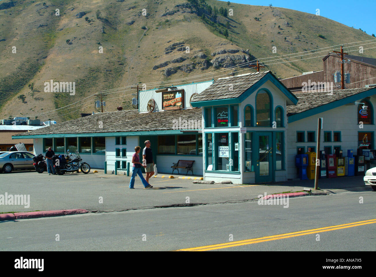 Restaurant vending machines hires stock photography and images Alamy