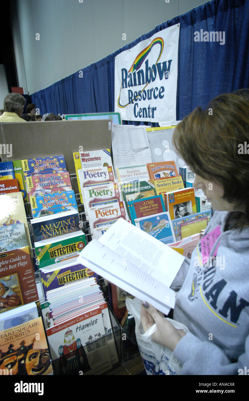 Homeschooling Book Fair Shopping for current books for study and learning for kids being home schooled Stock Photo