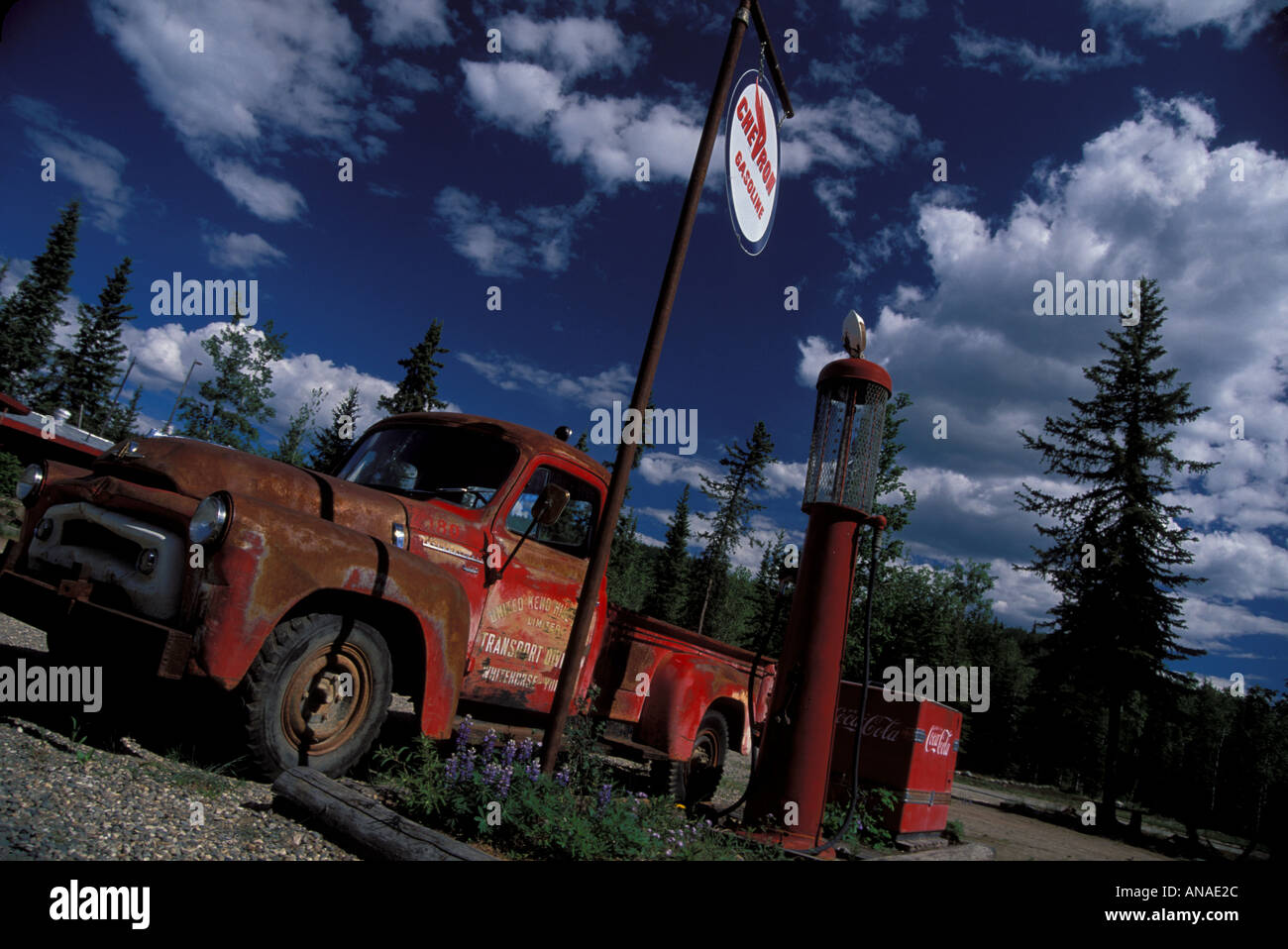 Vintage gas station hires stock photography and images Alamy