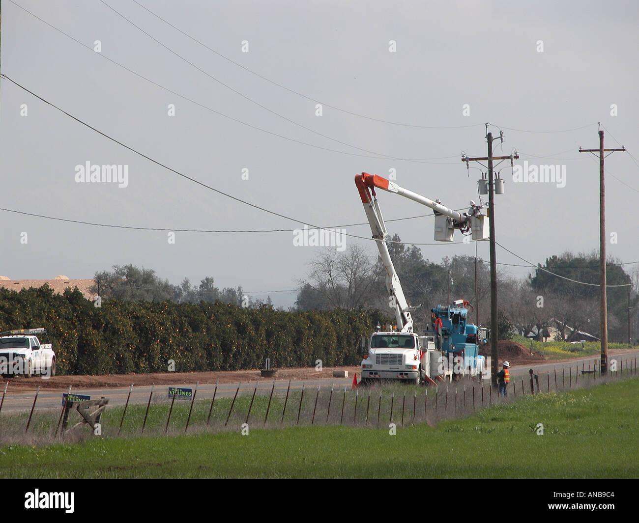 Manlift hi-res stock photography and images - Alamy