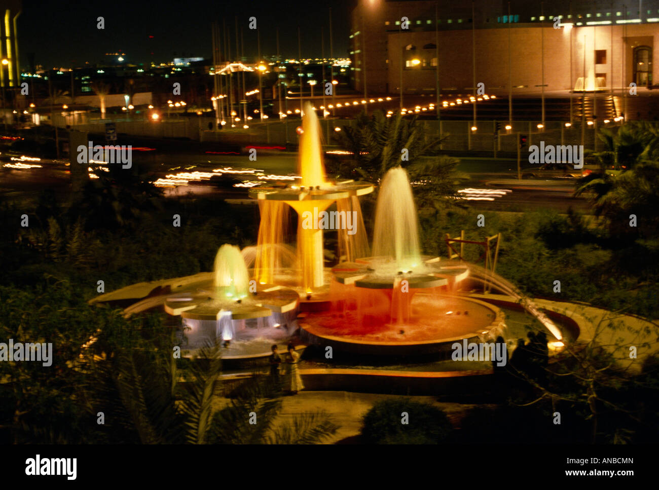 Riyadh Saudi Arabia Fountains At Night Stock Photo Alamy riyadh-saudi-arabia-fountains-at-night-stock-photo-alamy