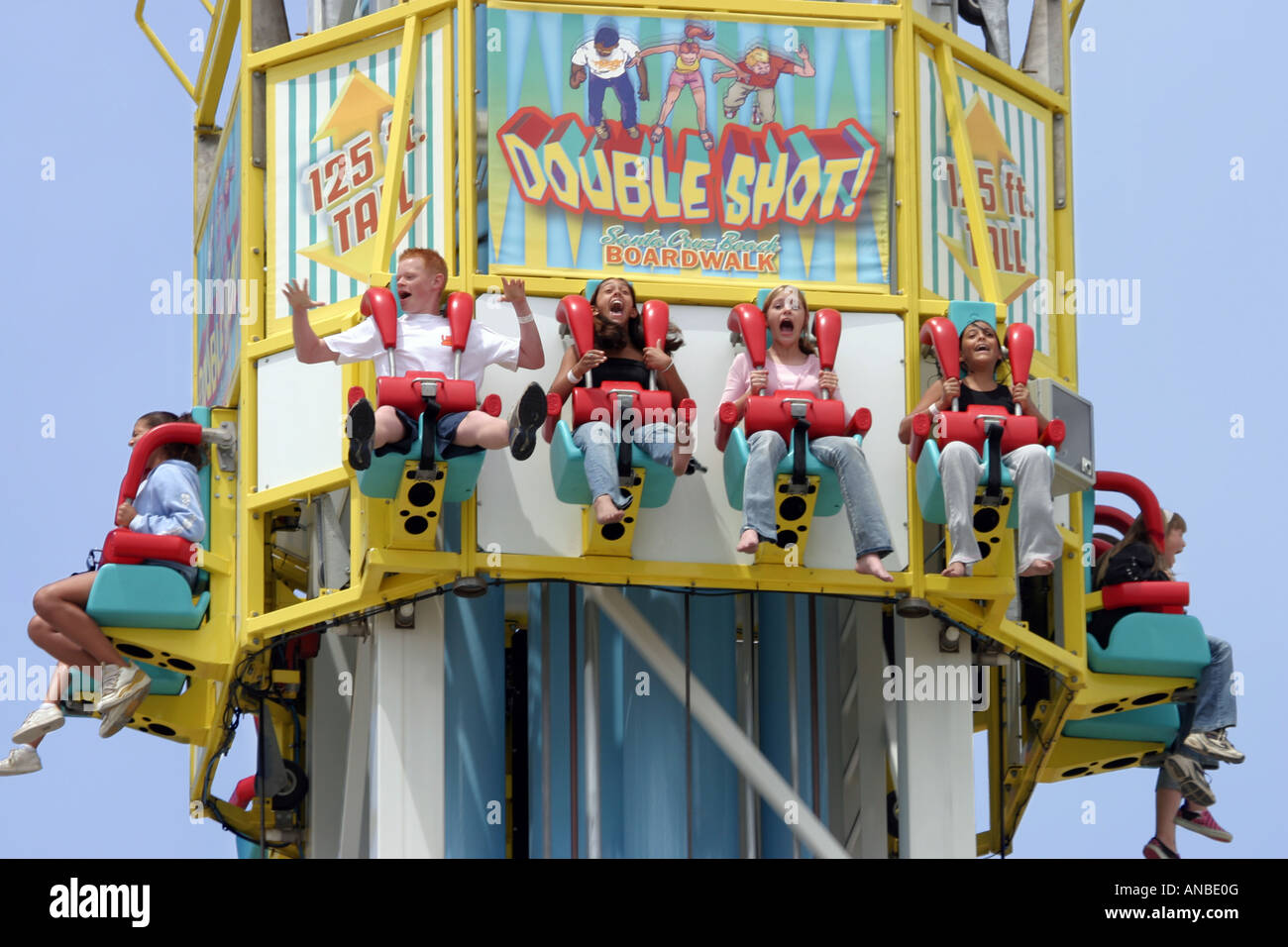 Santa cruz boardwalk and kids hi res stock photography and images alamy