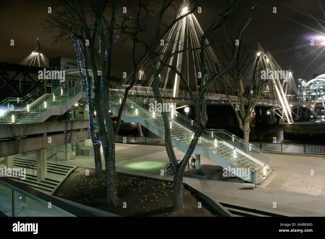 Royal festival hall london night hi-res stock photography and images ...