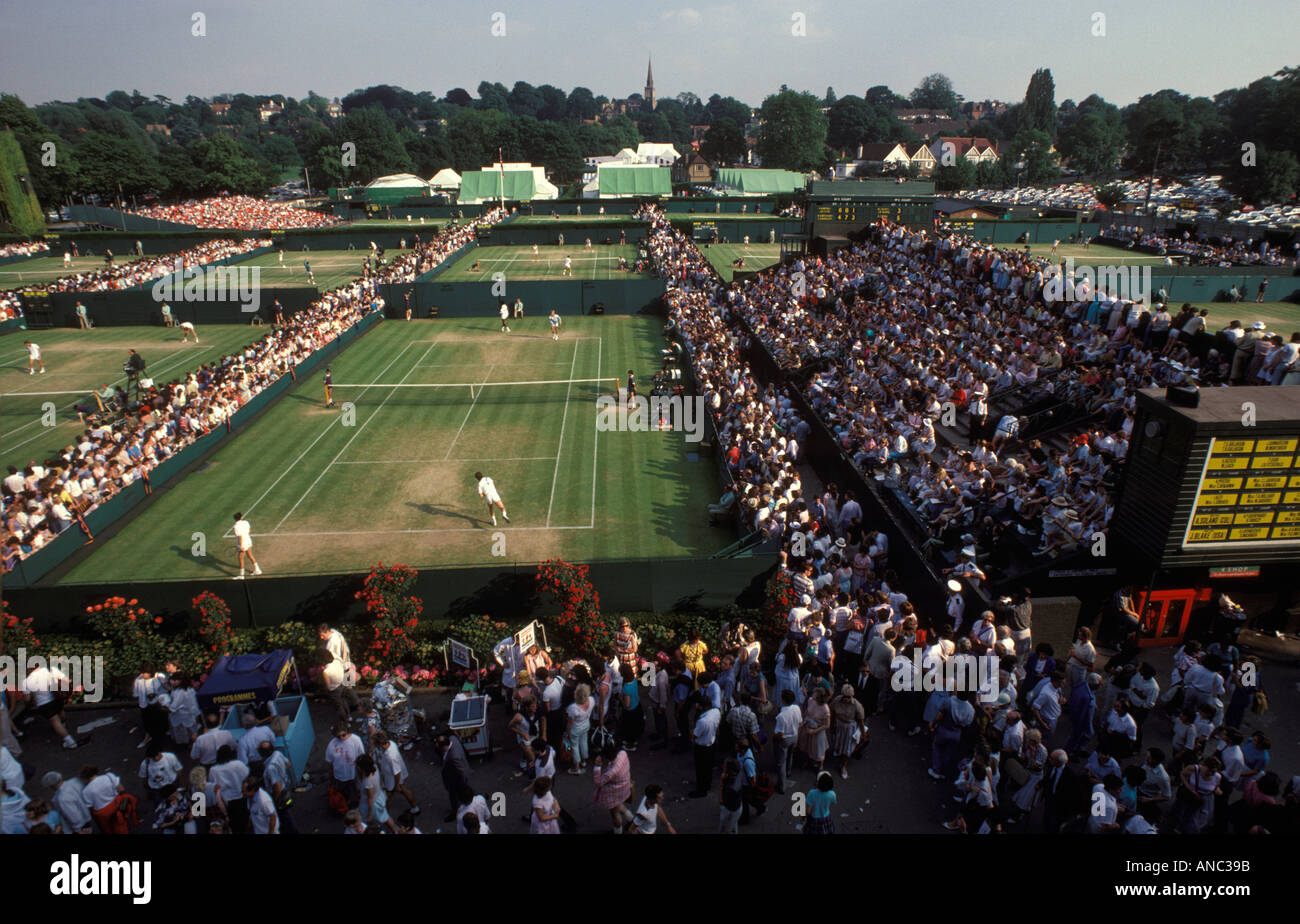 Wimbledon tennis 1980s, outside courts view towards Wimbledon village St Mary's Church London SW19 1985 HOMER SYKES Stock Photo