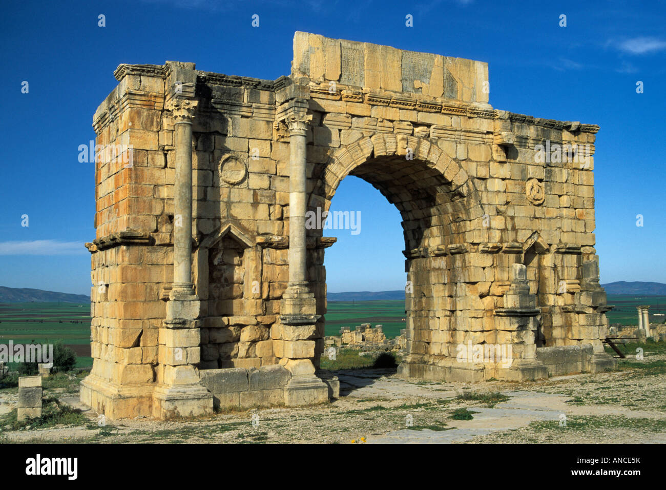 Arabic ruins hi-res stock photography and images - Alamy
