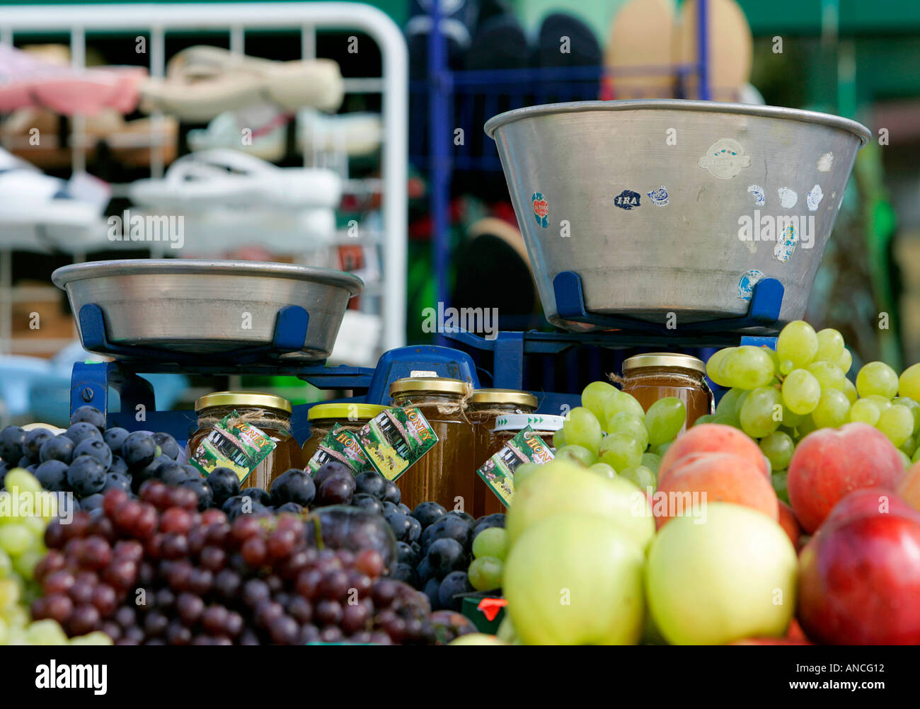 balance scales street grocery store fresh fruits vegetables grapes apple healthy diet food eat
