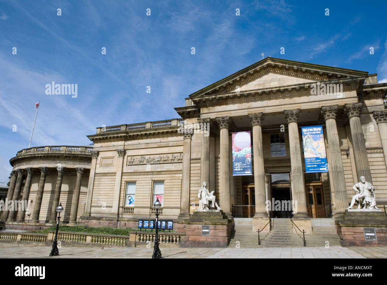 Liverpool, the Walker Art Gallery Stock Photo Alamy