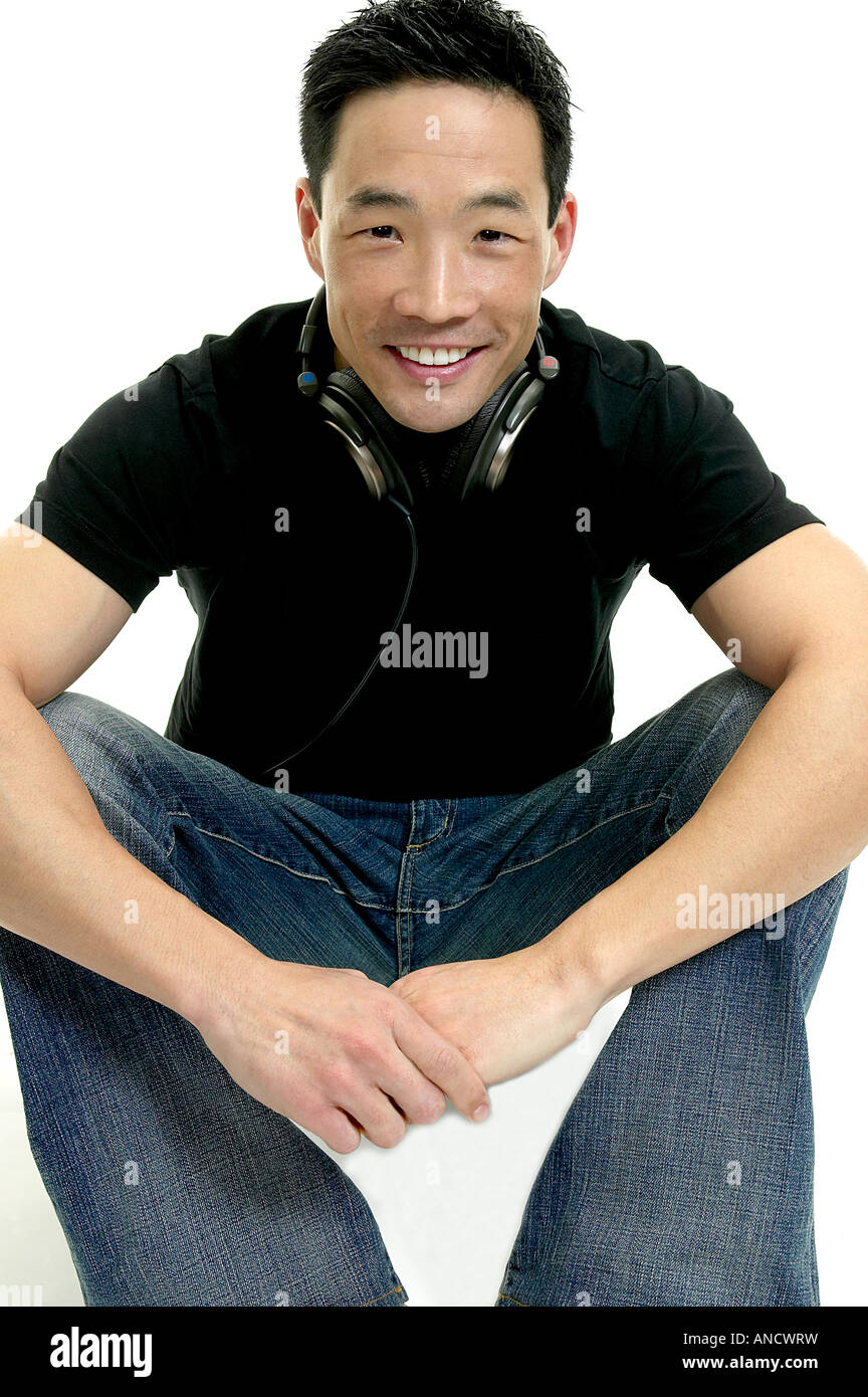 Man in headphones listen hi-res stock photography and images - Alamy