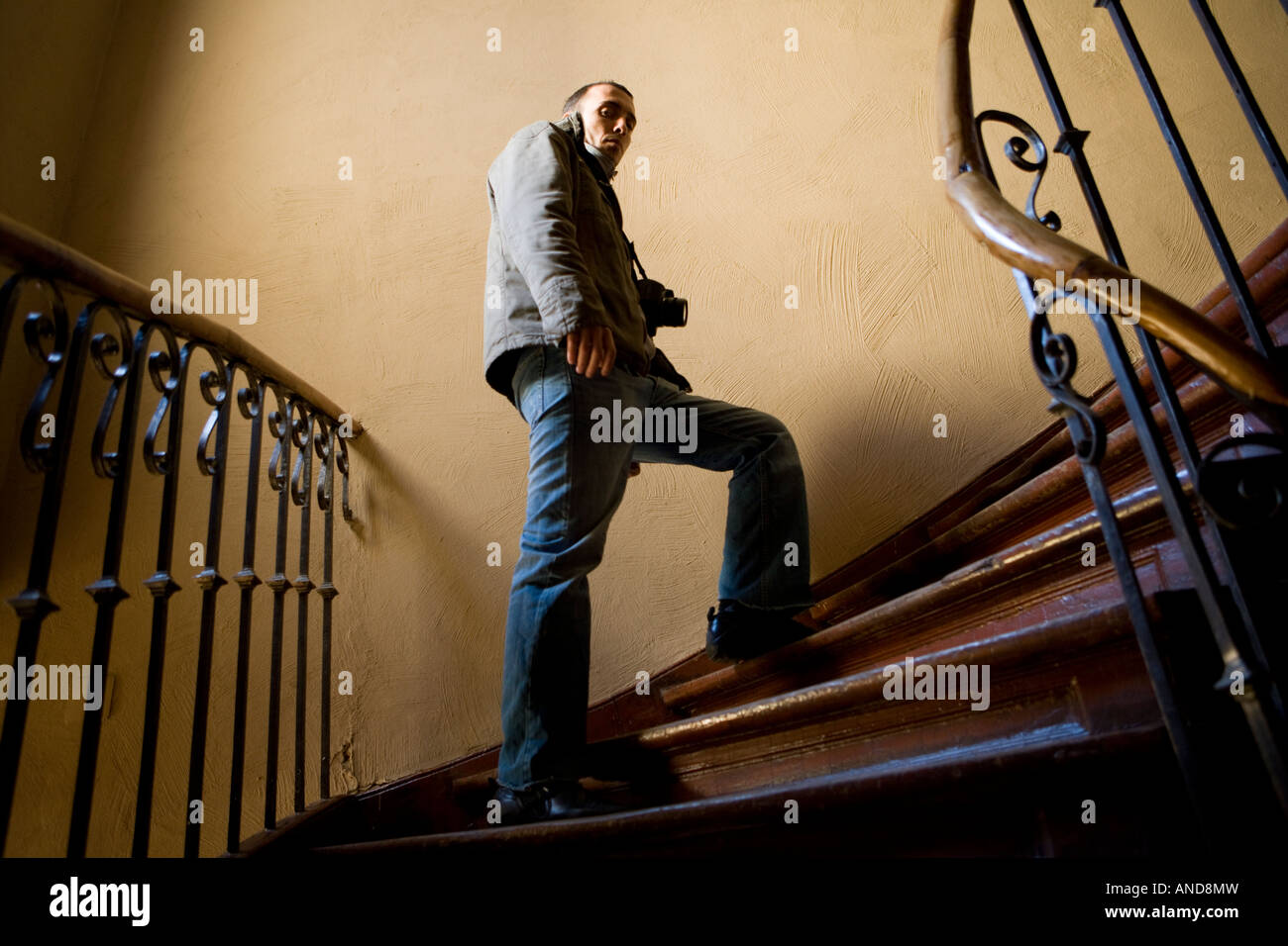 Detective man walking hi-res stock photography and images - Alamy
