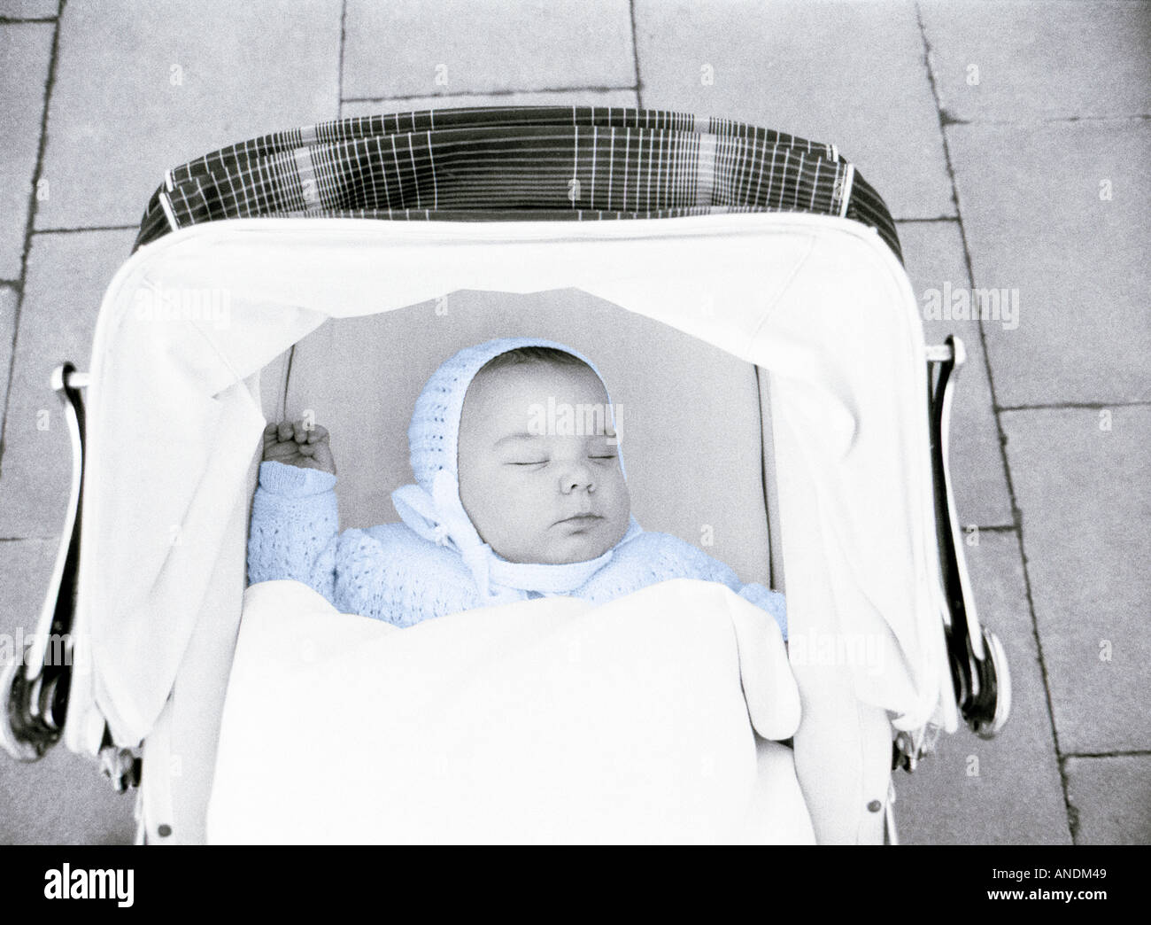 Baby pram 1950s hires stock photography and images Alamy