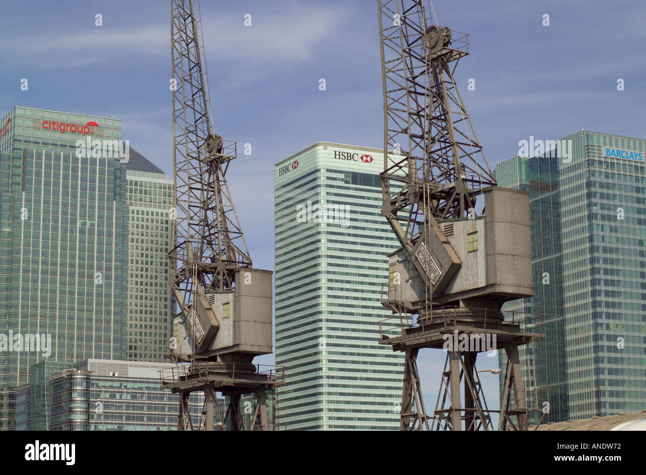 Old cranes hi-res stock photography and images - Alamy