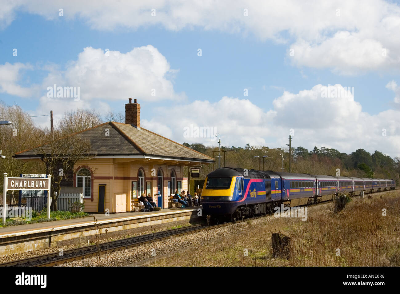 First Great Western Train pulls into Charlbury Station The Cotswolds