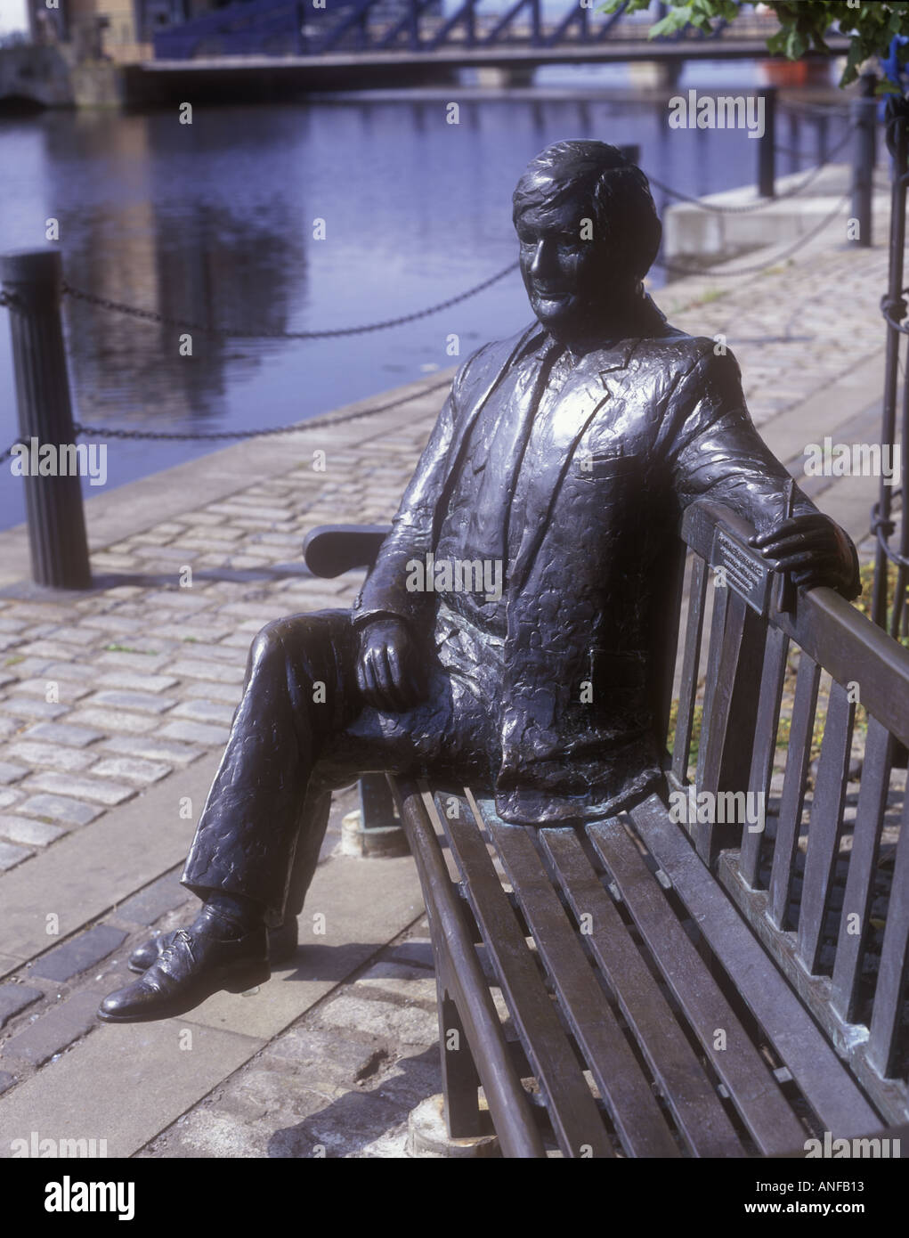 Statue of man sitting on bench Leith Edinburgh Scotland Stock Photo 1440530 Alamy
