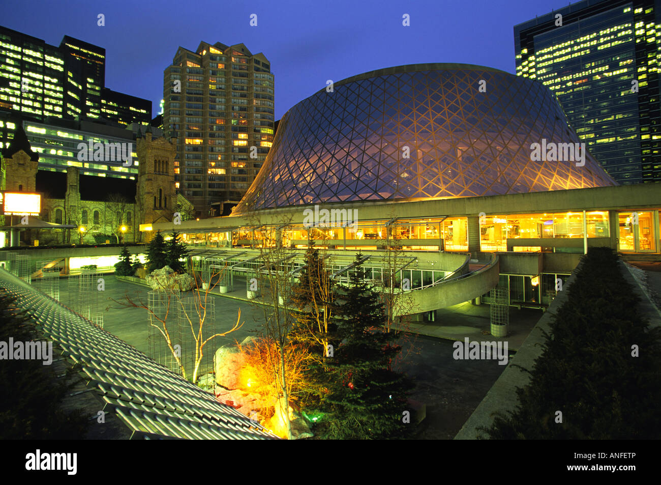 Roy Thomson Hall at night, Toronto, Ontario, Canada Stock Photo