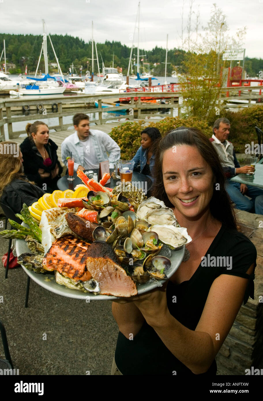 Oystercatcher restaurant hires stock photography and images Alamy